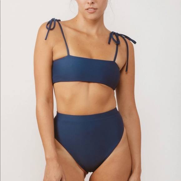 FLEUR swim - two piece - Picture 1 of 4